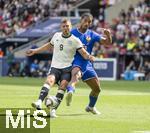 08.06.2025, Fussball UEFA Nations League 2024/25,  Spiel um Platz 3, Deutschland - Frankreich, in der MHP-Arena Stuttgart, li: Niclas Fllkrug (Deutschland) gegen Loic Bade (Frankreich) 