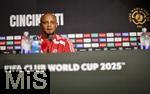 15.06.2025, Cincinnati (USA), FIFA Club World Cup 2025, Gruppe C, FC Bayern Mnchen Pressekonferenz vor dem Spiel gegen Auckland City im TQL Stadium, Vincent Kompany (Bayern Mnchen) beantwortet die Fragen der Journalisten zum kommenden Auftaktspiel der Klub-WM.