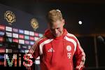 15.06.2025, Cincinnati (USA), FIFA Club World Cup 2025, Gruppe C, FC Bayern Mnchen Pressekonferenz vor dem Spiel gegen Auckland City im TQL Stadium, Joshua Kimmich (FC Bayern Mnchen) beim Pressegesprch.