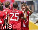 15.06.2025, FIFA Club World Cup 2025, Gruppe C, FC Bayern Mnchen - Auckland City, im TQL Stadium, Cincinnati (USA), Torjubel Harry Kane (FC Bayern Mnchen), Thomas Mller (FC Bayern Mnchen), Joshua Kimmich (FC Bayern Mnchen) 