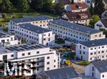 17.06.2025,  Bad Wrishofen,  Neubauprojekt in der Gartenstadt. Neue Wohnanlage auf dem Gelnde der ehemaligen Schwermer Fabrik. Luftbild. 