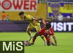 21.06.2025, FIFA Club World Cup 2025, Gruppe C, FC Bayern Mnchen - CA Boca Juniors, im Hard-Rock-Stadium in Miami, Florida (USA),  v.re: Kingsley Coman (FC Bayern Mnchen) gegen Alan VELASCO (Boca Juniors) 