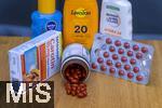 26.06.2025, Rezeptfreie Nahrungsergnzungsmittel, Carotin, fr den Schutz der Haut vor der Sonne. Fr gesunde und schne Haut. Beta-Carotin wird im Krper in Vitamin-A umgewandelt, das mit Biotin & Niacin den Erhalt gesunder Haut untersttzt. Sonnenmilch schtzt die Haut aktiv vor zu starker Sonneneinstrahlung