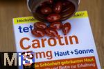 26.06.2025, Rezeptfreie Nahrungsergnzungsmittel, Carotin, fr den Schutz der Haut vor der Sonne. Fr gesunde und schne Haut. Beta-Carotin wird im Krper in Vitamin-A umgewandelt, das mit Biotin & Niacin den Erhalt gesunder Haut untersttzt