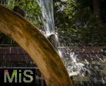 26.06.2025, Bad Wrishofen im Unterallgu, Wasserrad in der Fugngerzone.