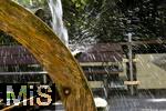 12.07.2025, Bad W�rishofen im Unterallg�u, Wasserrad in der Fu�g�ngerzone.  