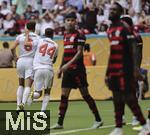 29.06.2025, FIFA Club World Cup 2025, Achtelfinale, CR Flamengo Rio de Janeiro - FC Bayern Mnchen, im Hard Rock Stadium (Miami Gardens, FL),  Torjubel Leon Goretzka (FC Bayern Mnchen) und Josip Stanisic (Bayern Mnchen) 