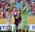 29.06.2025, FIFA Club World Cup 2025, Achtelfinale, CR Flamengo Rio de Janeiro - FC Bayern Mnchen, im Hard Rock Stadium (Miami Gardens, FL), Schlussjubel Thomas Mller (FC Bayern Mnchen), Torwart Manuel Neuer (FC Bayern Mnchen) 