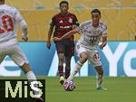 29.06.2025, FIFA Club World Cup 2025, Achtelfinale, CR Flamengo Rio de Janeiro - FC Bayern Mnchen, im Hard Rock Stadium (Miami Gardens, FL),  re: Jamal Musiala (FC Bayern Mnchen) am Ball 