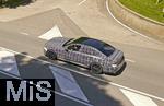 29.6.2025, Meran in Sdtirol, Italien. Elektrischer Testwagen BMW-AG auf den Strassen der Sdtiroler Gemeinde. Eventuell ein Elektrischer 5er oder 3er.
