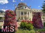 29.6.2025, Meran in Sdtirol, Italien. Das Kurhaus in der Stadtmitte.