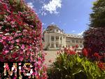 29.6.2025, Meran in Sdtirol, Italien. Das Kurhaus in der Stadtmitte.