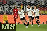 04.07.2025, UEFA Frauen-Europameisterschaft 2025 in der Schweiz. Spieltag 1, Vorrunde, Deutschland - Polen, im Kybunpark (St. Gallen, Schweiz). Jubel Torschtze Jule Brand (mi., Deutschland) zum Tor zum 1:0