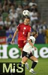 04.07.2025, UEFA Frauen-Europameisterschaft 2025 in der Schweiz. Spieltag 1, Vorrunde, Deutschland - Polen, im Kybunpark (St. Gallen, Schweiz). (L-R) Sylwia Matysik (Polen) gegen Klara Bhl (Deutschland)