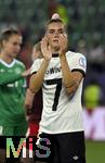 04.07.2025, UEFA Frauen-Europameisterschaft 2025 in der Schweiz. Spieltag 1, Vorrunde, Deutschland - Polen, im Kybunpark (St. Gallen, Schweiz). Schlussjubel von Selina Cerci (Deutschland) whrend sie das Trikot der verletzten Giulia Gwinn (Deutschland) trgt