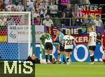 04.07.2025, UEFA Frauen-Europameisterschaft 2025 in der Schweiz. Spieltag 1, Vorrunde, Deutschland - Polen, im Kybunpark (St. Gallen, Schweiz). Giulia Gwinn (Deutschland) muss wegen einer Verletzung am Boden behandelt werden.