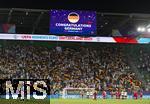 04.07.2025, UEFA Frauen-Europameisterschaft 2025 in der Schweiz. Spieltag 1, Vorrunde, Deutschland - Polen, im Kybunpark (St. Gallen, Schweiz). Nach Spielschluss, Gratulation auf der Videowall.