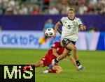 04.07.2025, UEFA Frauen-Europameisterschaft 2025 in der Schweiz. Spieltag 1, Vorrunde, Deutschland - Polen, im Kybunpark (St. Gallen, Schweiz). Carlotta Wamser (Deutschland) am Ball 