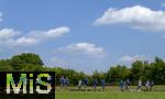 05.07.2025, Fussball 2. Bundesliga 2025/2026, 1.FC Magdeburg im Sommertrainingslager in Bad Wrishofen im Unterallgu,  Auslaufen unter weiss-blauem Himmel.