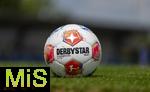 05.07.2025, Fussball 2. Bundesliga 2025/2026, 1.FC Magdeburg im Sommertrainingslager in Bad Wrishofen im Unterallgu,  Der neue Spielball DERBYSTAR, es ist der Offizielle Spielball fr die Saison 2025/26 der Bundesliga und 2. Bundesliga, Name: Bundesliga Brillant APS
