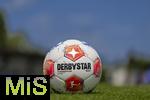 05.07.2025, Fussball 2. Bundesliga 2025/2026, 1.FC Magdeburg im Sommertrainingslager in Bad Wrishofen im Unterallgu,  Der neue Spielball DERBYSTAR, es ist der Offizielle Spielball fr die Saison 2025/26 der Bundesliga und 2. Bundesliga, Name: Bundesliga Brillant APS