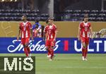 05.07.2025, FIFA Club World Cup 2025, Viertelfinale, Paris St. Germain - FC Bayern Mnchen, im Mercedes-Benz Stadium (Atlanta, GA), Frust bei den Bayern nach dem Ausscheiden nach der 0:2 Niederlage, Jonathan Tah (FC Bayern Mnchen), Joshua Kimmich (FC Bayern Mnchen), Leon Goretzka (FC Bayern Mnchen) frustriert