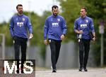 07.07.2025, Fussball 1. Bundesliga 2025/2026, Trainingsauftakt FC Augsburg, Auftakttraining an der WWK-Arena Augsburg, 
 Trainer Sandro Wagner (FC Augsburg) mit seinen Co Trainern

