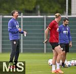07.07.2025, Fussball 1. Bundesliga 2025/2026, Trainingsauftakt FC Augsburg, Auftakttraining an der WWK-Arena Augsburg, 
 Trainer Sandro Wagner (FC Augsburg) 

