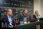 07.07.2025, Fussball 1. Bundesliga 2025/2026, Trainingsauftakt FC Augsburg, Pressekonferenz in der WWK-Arena Augsburg, Vorstellung von Trainer Sandro Wagner (re, FC Augsburg). li: Geschftsfhrer Michael Strll (FC Augsburg) 
 

