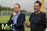 07.07.2025, Fussball 1. Bundesliga 2025/2026, Trainingsauftakt FC Augsburg, am Trainingsplatz an der WWK-Arena Augsburg, v.li: Geschftsfhrer Michael Strll (FC Augsburg), Prsident Markus Krapf (FC Augsburg), 
 

