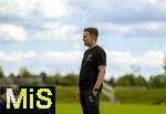 17.07.2025, Fussball 2. Bundesliga 2025/2026, Darmstadt 98 im Sommertrainingslager in Bad Wrishofen im Unterallgu, Testspiel: Darmstadt 98 - FC St.Gallen 1879, im Stadion Bad Wrishofen. Trainer Enrico Maaen (St. Gallen)