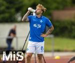 17.07.2025, Fussball 2. Bundesliga 2025/2026, Darmstadt 98 im Sommertrainingslager in Bad Wrishofen im Unterallgu, Testspiel: Darmstadt 98 - FC St.Gallen 1879, im Stadion Bad Wrishofen. Luca Marseiler (SV Darmstadt 98) trinkt 