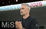 19.07.2025, UEFA Frauen-Europameisterschaft 2025 in der Schweiz. Viertelfinale, Frankreich - Deutschland, im St-Jakob-Park Basel (Schweiz). Trainer Christian Wck (Deutschland) 