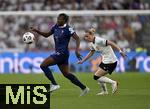 19.07.2025, UEFA Frauen-Europameisterschaft 2025 in der Schweiz. Viertelfinale, Frankreich - Deutschland, im St-Jakob-Park Basel (Schweiz). Kadidiatou Diani (Frankreich) gegen Franziska Kett (Deutschland) 