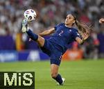 19.07.2025, UEFA Frauen-Europameisterschaft 2025 in der Schweiz. Viertelfinale, Frankreich - Deutschland, im St-Jakob-Park Basel (Schweiz). Maelle Lakrar (Frankreich) am Ball.