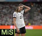 19.07.2025, UEFA Frauen-Europameisterschaft 2025 in der Schweiz. Viertelfinale, Frankreich - Deutschland, im St-Jakob-Park Basel (Schweiz). Jule Brand (Deutschland) nachdenklich