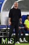 19.07.2025, UEFA Frauen-Europameisterschaft 2025 in der Schweiz. Viertelfinale, Frankreich - Deutschland, im St-Jakob-Park Basel (Schweiz). Trainer Christian Wck (Deutschland) in Rage