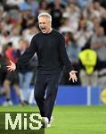 19.07.2025, UEFA Frauen-Europameisterschaft 2025 in der Schweiz. Viertelfinale, Frankreich - Deutschland, im St-Jakob-Park Basel (Schweiz). Trainer Christian Wck (Deutschland) jubelt.