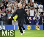 19.07.2025, UEFA Frauen-Europameisterschaft 2025 in der Schweiz. Viertelfinale, Frankreich - Deutschland, im St-Jakob-Park Basel (Schweiz). Trainer Christian Wck (Deutschland) jubelt.