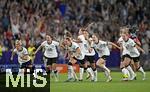 19.07.2025, UEFA Frauen-Europameisterschaft 2025 in der Schweiz. Viertelfinale, Frankreich - Deutschland, im St-Jakob-Park Basel (Schweiz). v.l. Linda Dallmann (Deutschland), Sara Dbritz (Deutschland), Klara Bhl (Deutschland), Selina Cerci (Deutschland) und Sjoeke Nsken (Deutschland) 