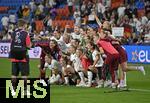 19.07.2025, UEFA Frauen-Europameisterschaft 2025 in der Schweiz. Viertelfinale, Frankreich - Deutschland, im St-Jakob-Park Basel (Schweiz).Die deutsche Mannschaft feiert