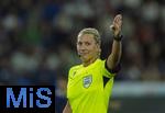 19.07.2025, UEFA Frauen-Europameisterschaft 2025 in der Schweiz. Viertelfinale, Frankreich - Deutschland, im St-Jakob-Park Basel (Schweiz). Schiedsrichterin Tess Olofsson (SWE)