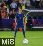 19.07.2025, UEFA Frauen-Europameisterschaft 2025 in der Schweiz. Viertelfinale, Frankreich - Deutschland, im St-Jakob-Park Basel (Schweiz). Elfmeter, Amel Majri (Frankreich) konzentriert sich.