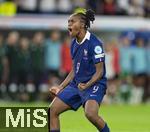 19.07.2025, UEFA Frauen-Europameisterschaft 2025 in der Schweiz. Viertelfinale, Frankreich - Deutschland, im St-Jakob-Park Basel (Schweiz). Elfmeterschiessen nach der Verlngerung: Jubel bei Melvine Malard (Frankreich) 