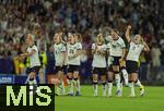19.07.2025, UEFA Frauen-Europameisterschaft 2025 in der Schweiz. Viertelfinale, Frankreich - Deutschland, im St-Jakob-Park Basel (Schweiz). Elfmeterschiessen nach der Verlngerung: Die Deutschen jubeln gemeinsam, Linda Dallmann (Deutschland), Janina Minge  (Deutschland), Sjoeke Nsken (Deutschland), Sophia Kleinherne (Deutschland), Sara Dbritz (Deutschland), Selina Cerci (Deutschland), Klara Bhl (Deutschland)  