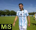 20.07.2025, Fussball 3. Liga 2025/2026, 25.Spieltag, TSV 1860 Mnchen Training an der Grnwalder Strasse Mnchen, Kevin Volland (TSV 1860 Mnchen) kommt zum Mannschaftsfototermin.

