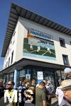 20.07.2025, Fussball 3. Liga 2025/2026, 25.Spieltag, TSV 1860 Mnchen Training an der Grnwalder Strasse Mnchen, Neue Wandbemalung an der Geschftstelle fr die Jugendabteilung 

