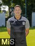 20.07.2025, Fussball 3. Liga 2025/2026, TSV 1860 Mnchen, Portrttermin 2025/2026, Mannschaftsfoto an der Grnwalderstrasse, Mnchen. Trainer Patrick Glckner; TSV 1860 Mnchen
