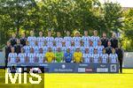 20.07.2025, Fussball 3. Liga 2025/2026, TSV 1860 Mnchen, Portrttermin 2025/2026, Mannschaftsfoto an der Grnwalderstrasse, Mnchen.  
Hintere Reihe (von links): Co-Trainer Nicolas Masetzky; Athletiktrainer Philipp Kunz; Raphael Schifferl; Lasse Famann, Siemen Voet, Florian Niederlechner, Philipp Maier, Jesper Verlaat, Max Reinthaler, Samuel Althaus, Physiotherapeut Andre van Staa; Physiotherapeut Nick Wurian; 
Mittlere Reihe (von links): Cheftrainer Patrick Glckner; Co-Trainer Markus Brzenska, Sean Dulic , Maximilian Wolfram, Justin Steinktter, Morris Schrter, Clemens Lippmann, Patrick Hobsch, Tim Danhof, Sigurd Haugen, Max Christiansen, Teammanager Henrik Ahrend, Teamrztin Monika Mrosek.
Vordere Reihe (von links): Thore Jacobsen, Tunay Deniz, David Philipp, Kevin Volland, Torwart Miran Qela, Torwart Thomas Dhne, Torwart Rene Vollath, Torwart Paul Bachmann, Manuel Pfeifer, Emre Erdogan, Soichiro Kozuki, Kilian Jakob. 
 

