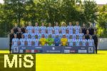 20.07.2025, Fussball 3. Liga 2025/2026, TSV 1860 Mnchen, Portrttermin 2025/2026, Mannschaftsfoto an der Grnwalderstrasse, Mnchen.  
Hintere Reihe (von links): Co-Trainer Nicolas Masetzky; Athletiktrainer Philipp Kunz; Raphael Schifferl; Lasse Famann, Siemen Voet, Florian Niederlechner, Philipp Maier, Jesper Verlaat, Max Reinthaler, Samuel Althaus, Physiotherapeut Andre van Staa; Physiotherapeut Nick Wurian; 
Mittlere Reihe (von links): Cheftrainer Patrick Glckner; Co-Trainer Markus Brzenska, Sean Dulic , Maximilian Wolfram, Justin Steinktter, Morris Schrter, Clemens Lippmann, Patrick Hobsch, Tim Danhof, Sigurd Haugen, Max Christiansen, Teammanager Henrik Ahrend, Teamrztin Monika Mrosek.
Vordere Reihe (von links): Thore Jacobsen, Tunay Deniz, David Philipp, Kevin Volland, Torwart Miran Qela, Torwart Thomas Dhne, Torwart Rene Vollath, Torwart Paul Bachmann, Manuel Pfeifer, Emre Erdogan, Soichiro Kozuki, Kilian Jakob. 
 


